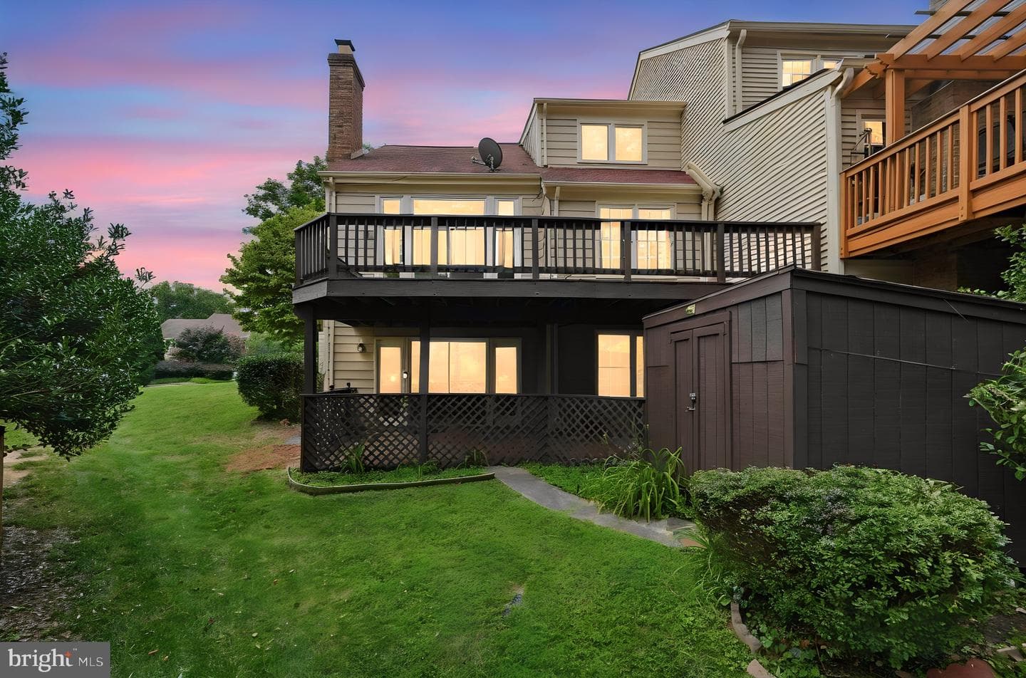 9826 Burke Pond Lane photo 39