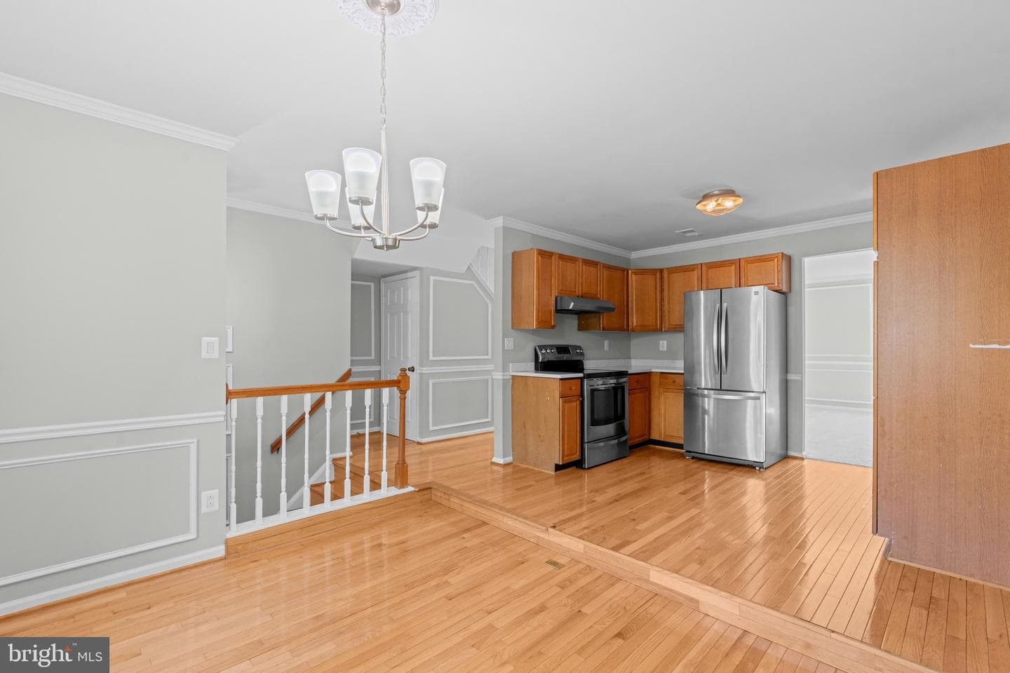 6749 Cardinal Woods Court photo 3