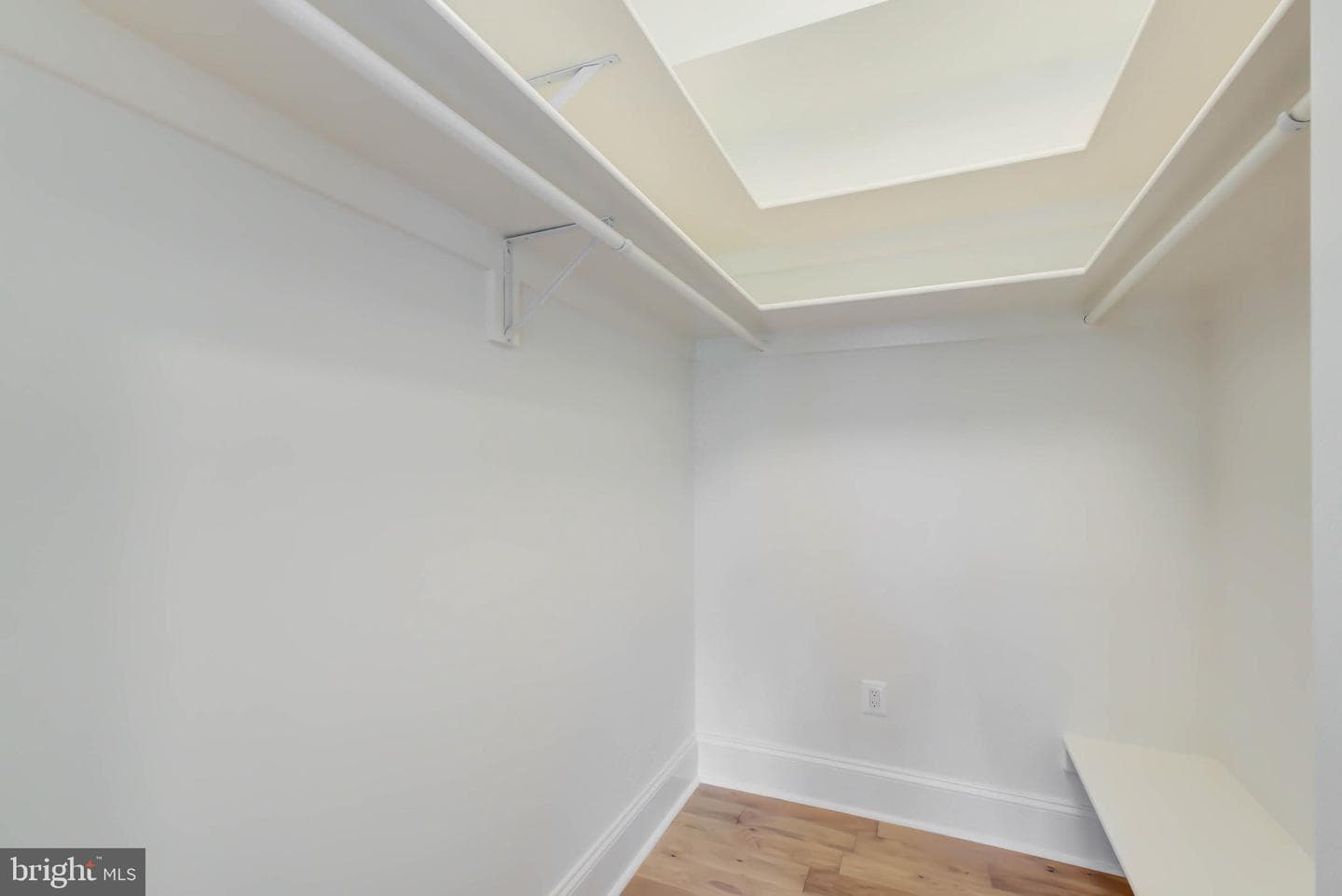 7102 Alger Road photo 12