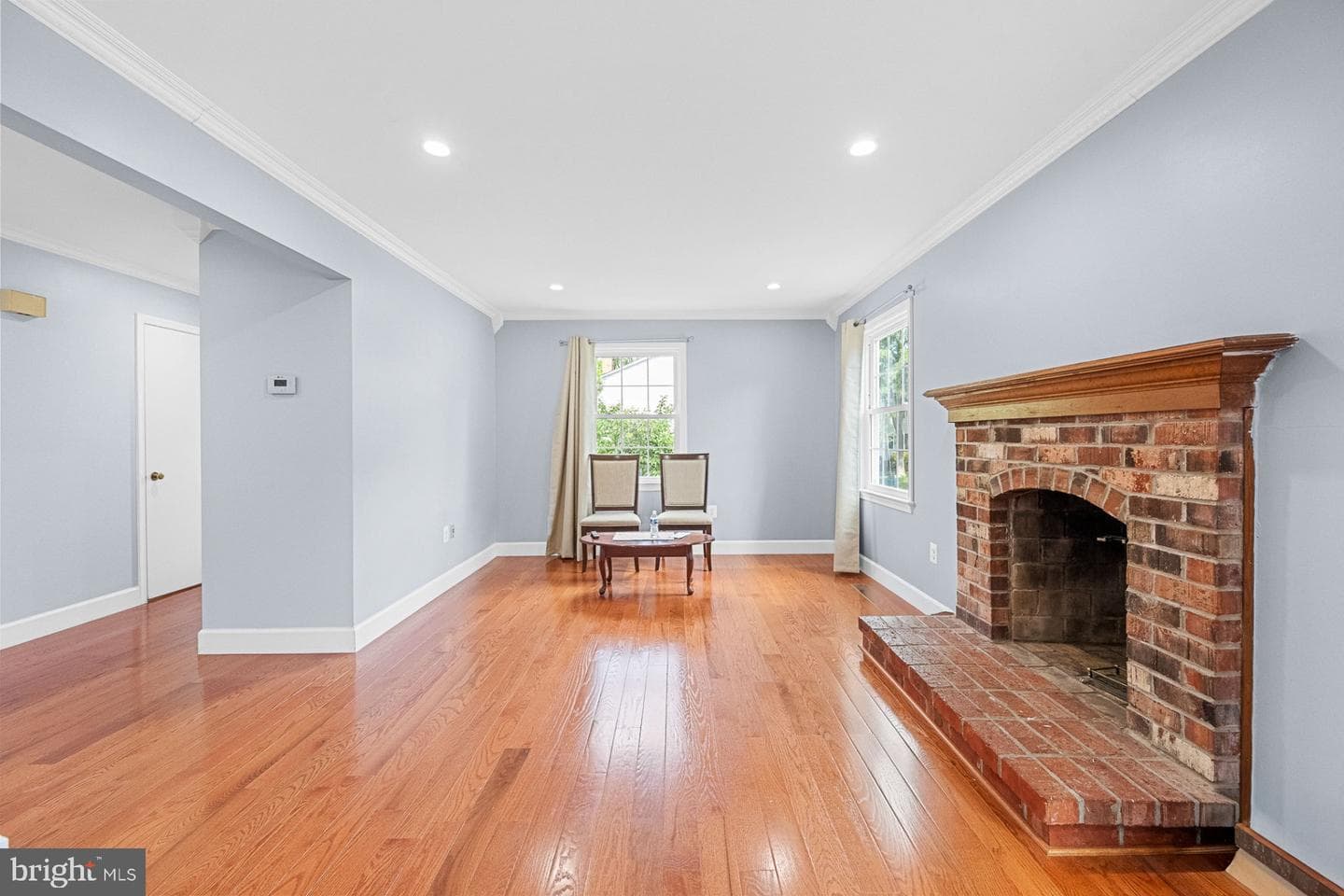 300 Holly Court photo 14