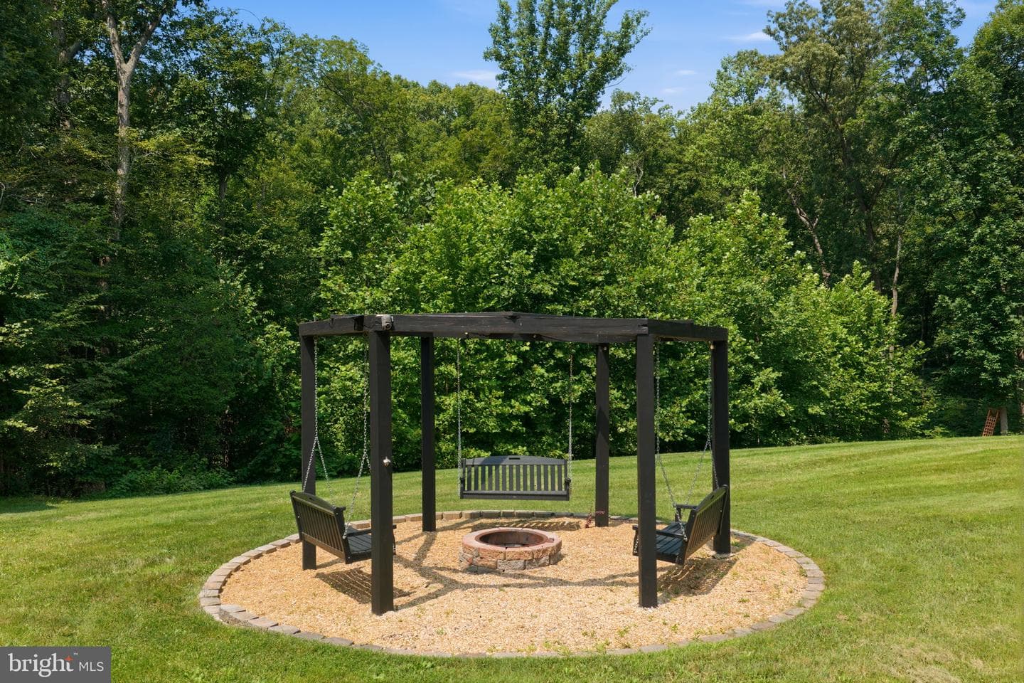 10834 Henderson Road photo 55