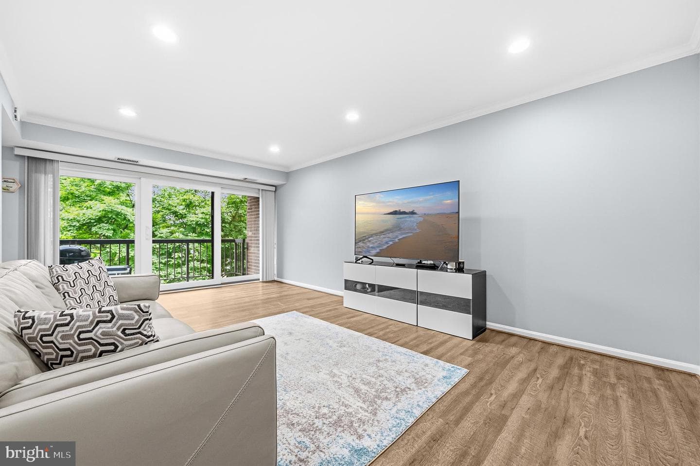 9715 Kings Crown Court #201, Fairfax