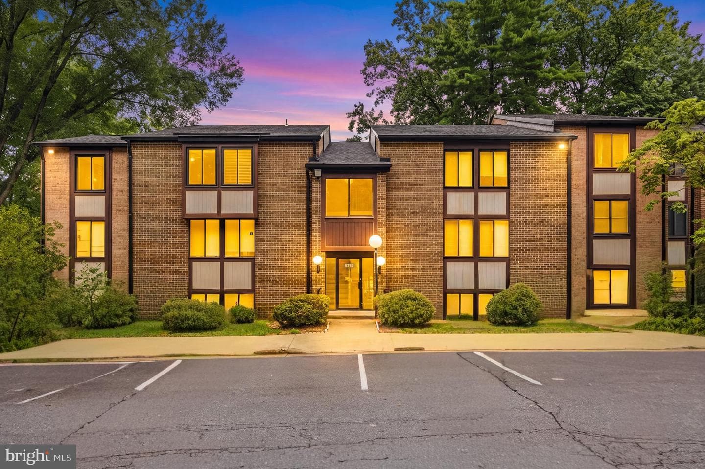 9715 Kings Crown Court #201, Fairfax