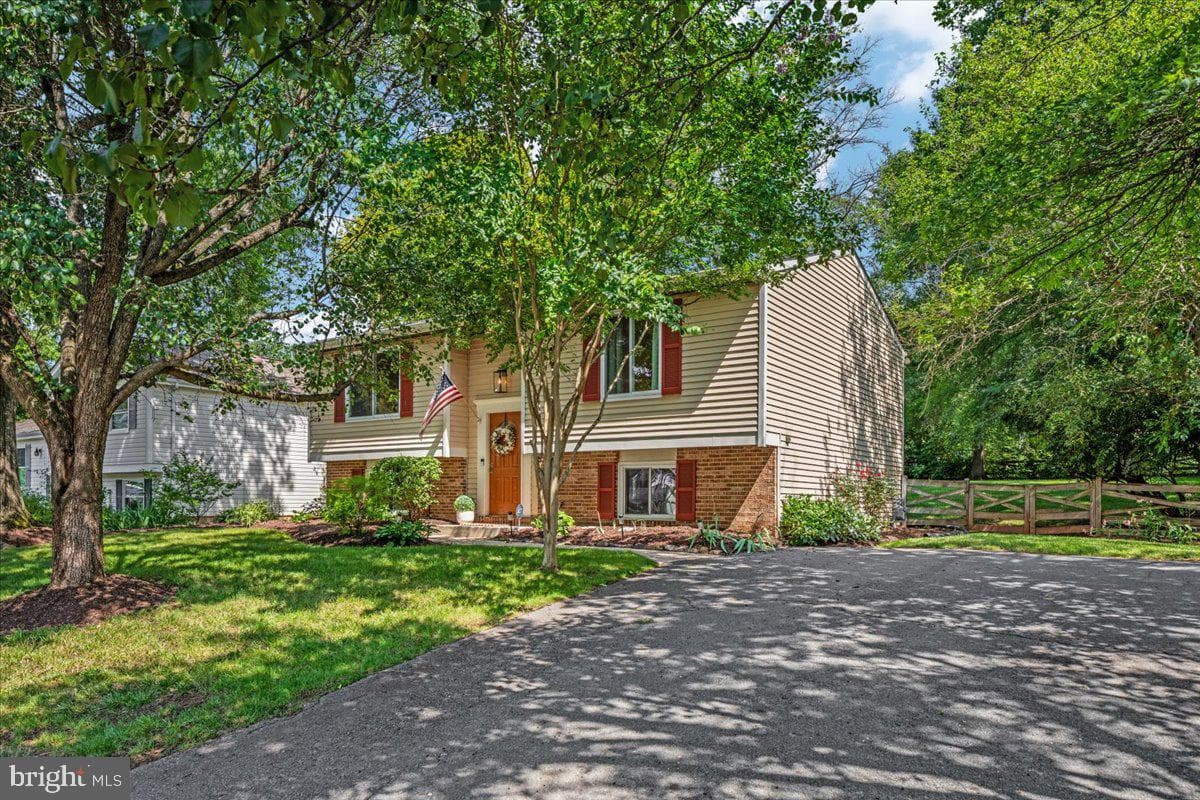 13024 Farthingale Drive photo 38