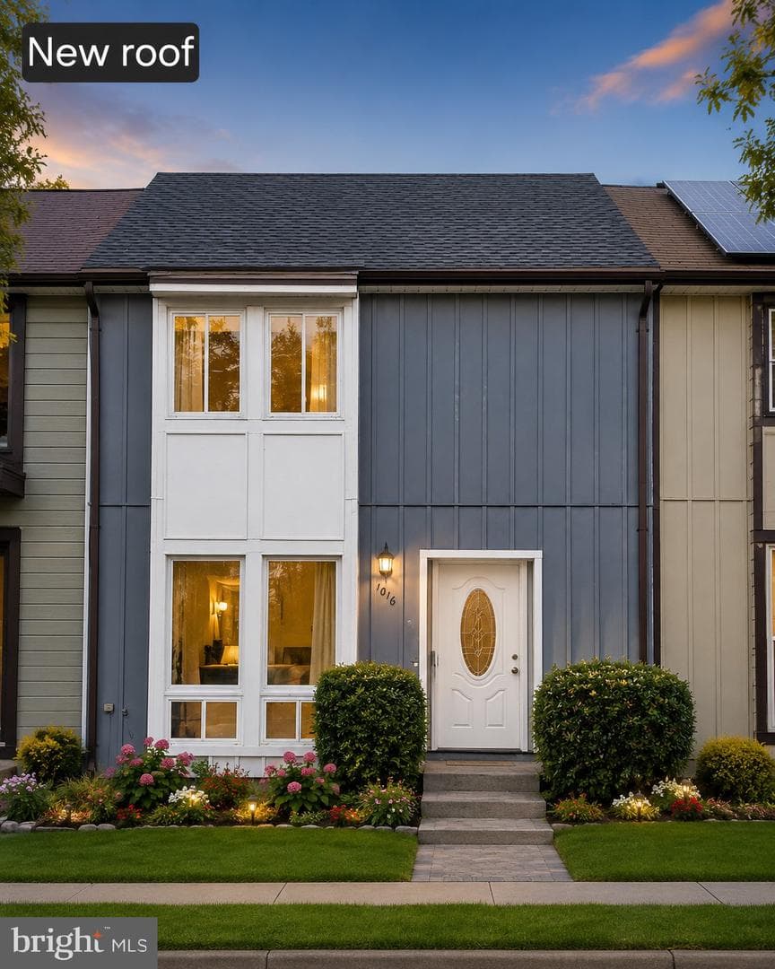 1016 Saber Ln, Herndon