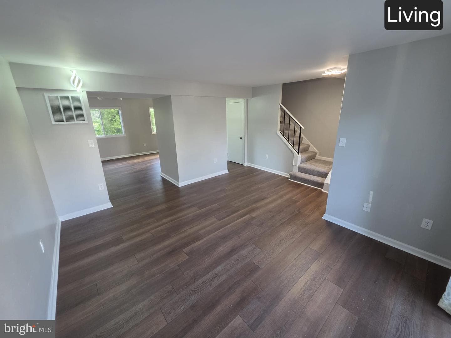 1016 Saber Ln photo 5