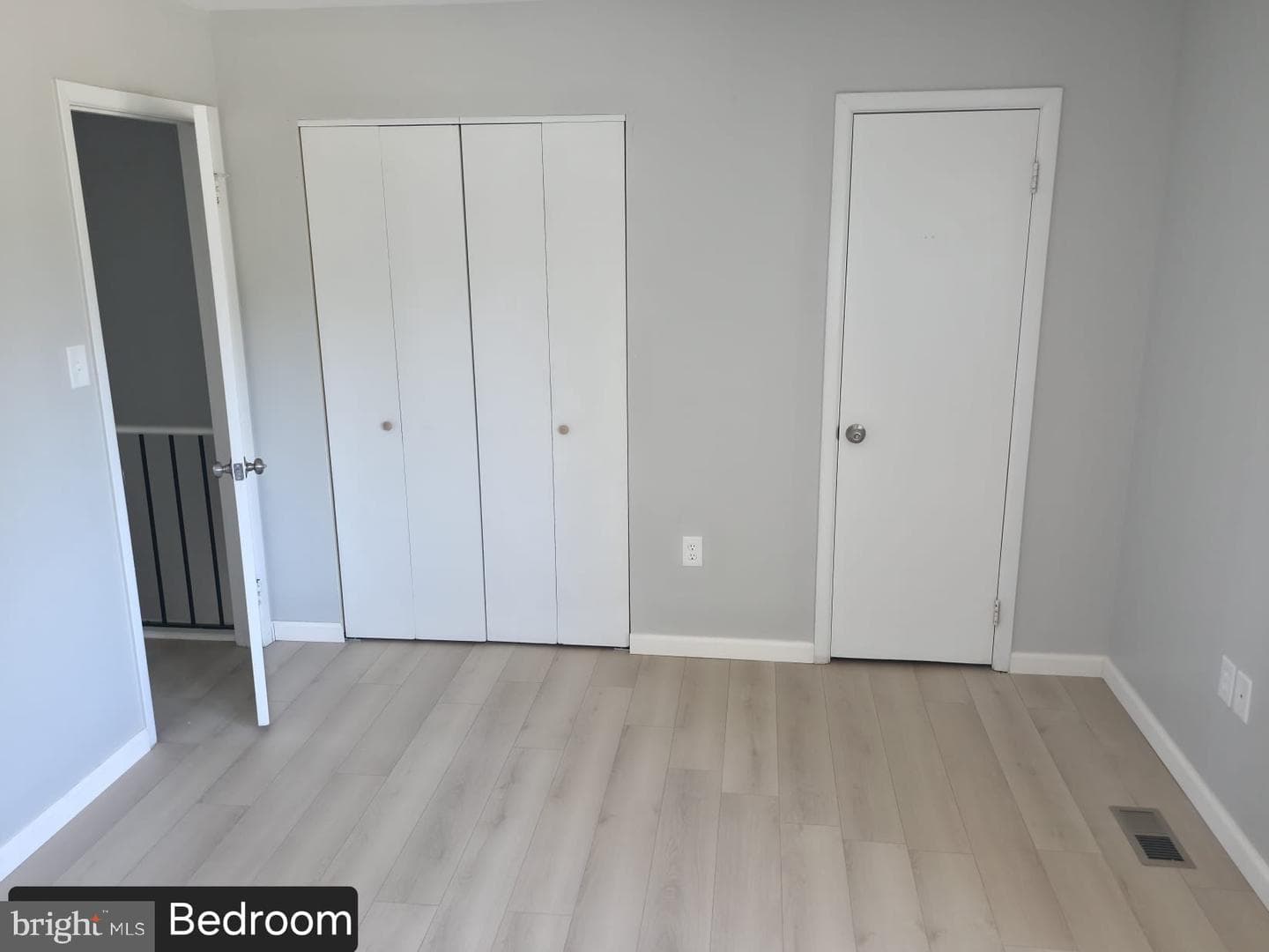 1016 Saber Ln photo 9