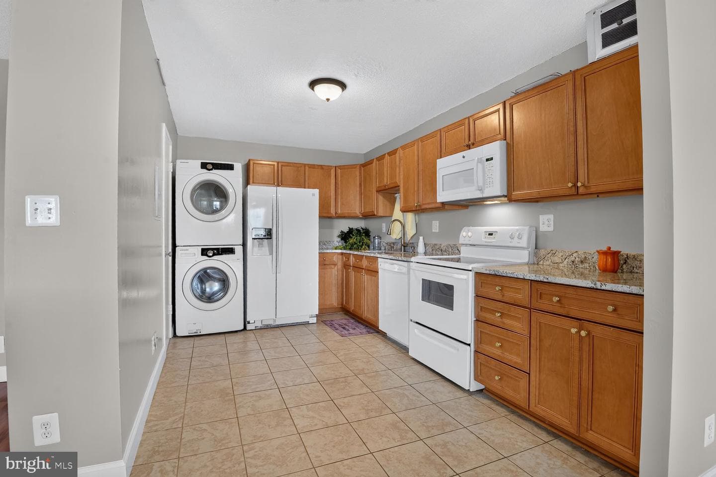 8350 Greensboro Drive #1009 photo 10