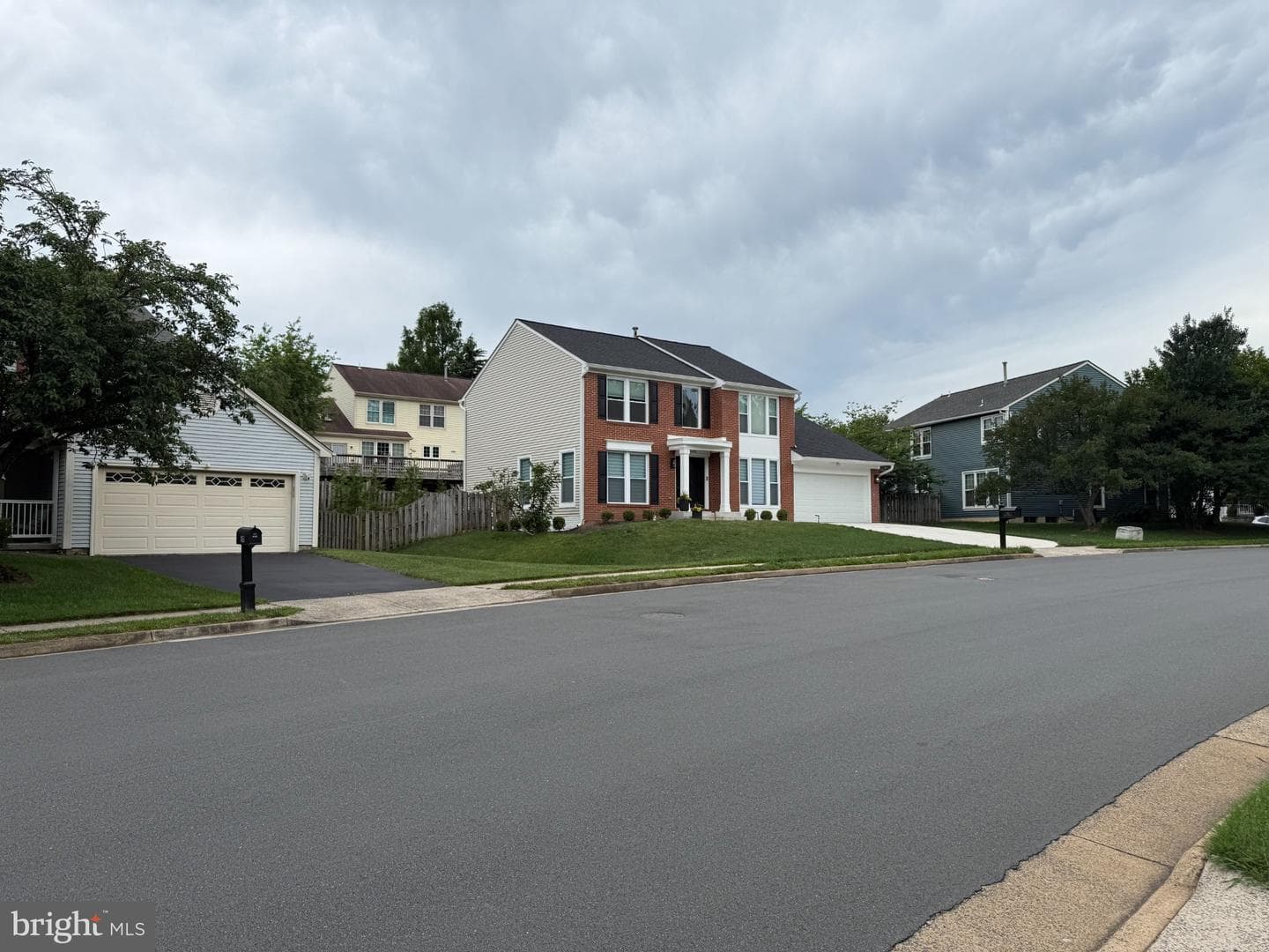1453 Powells Tavern Place, Herndon