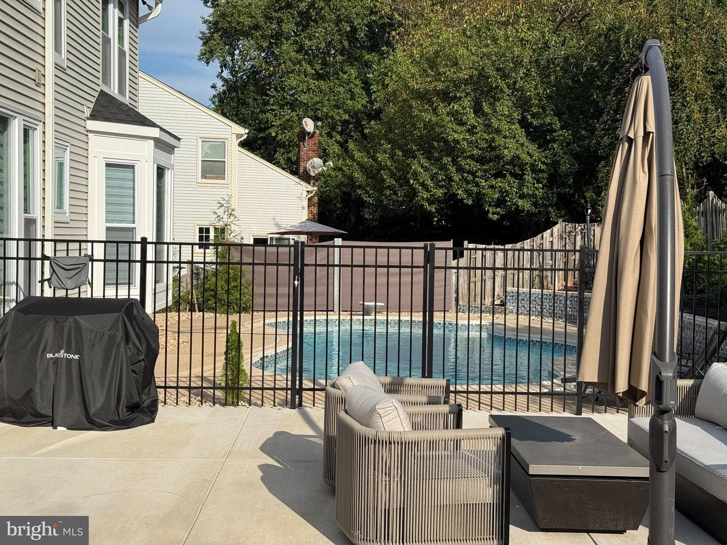 1453 Powells Tavern Place, Herndon
