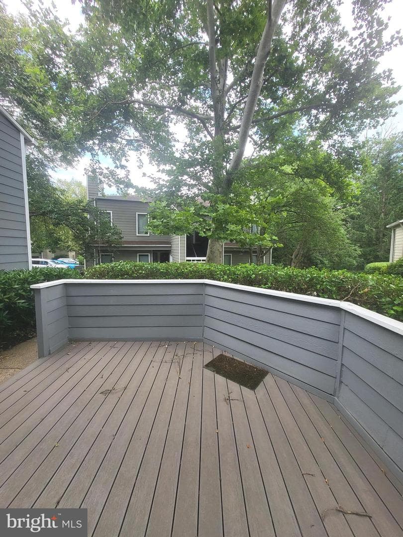 1904 Villaridge Dr, Reston
