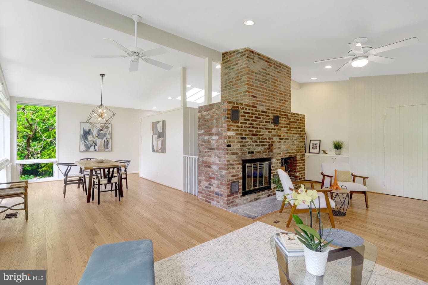 7413 Rebecca Drive photo 8