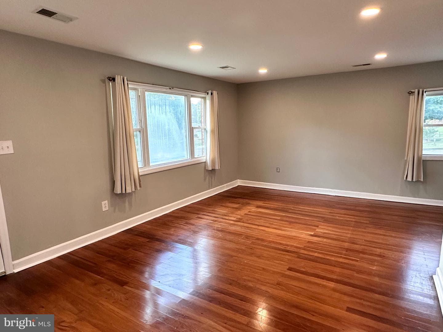 6301 The Parkway, Alexandria