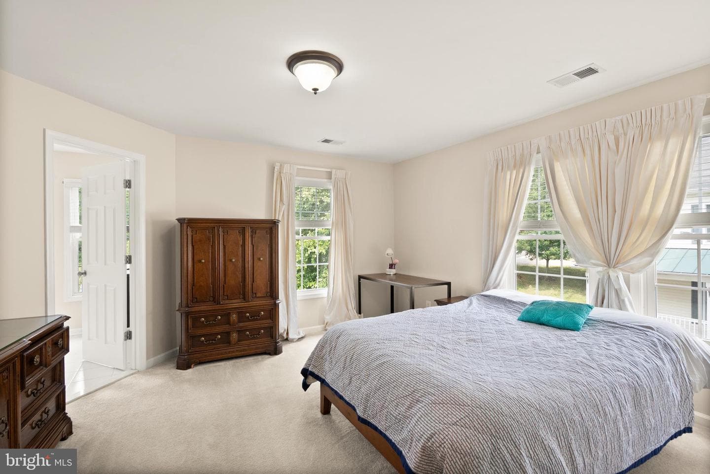 7029 Swain Drive photo 34