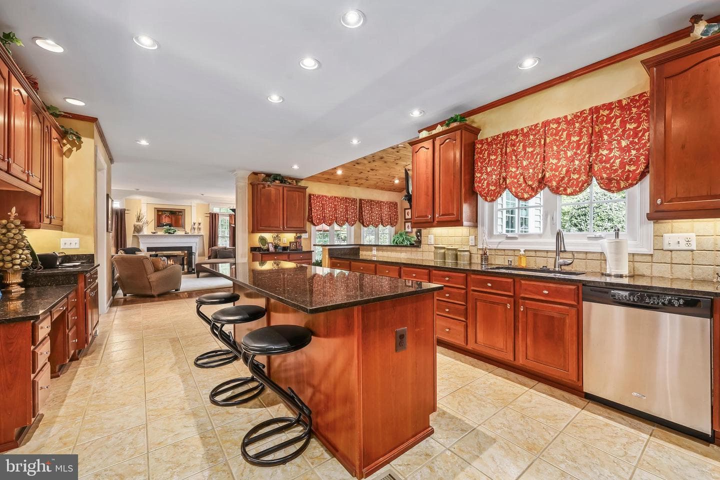 12916 Hedgetop Drive photo 8