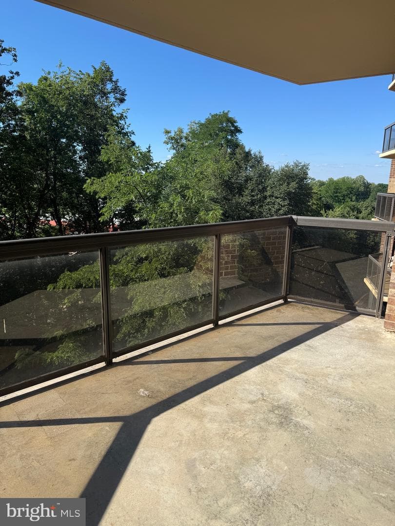 8370 Greensboro Drive #420 photo 12