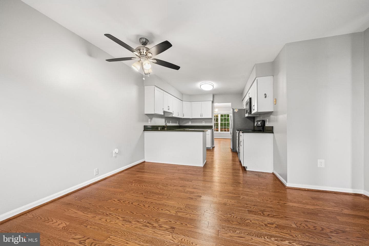 4620 Luxberry Drive photo 7