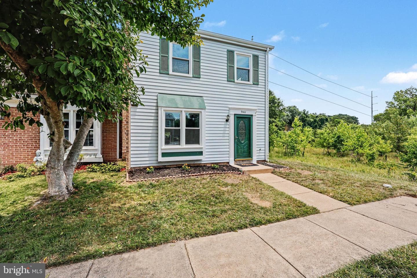 9400 Packard Way photo 3