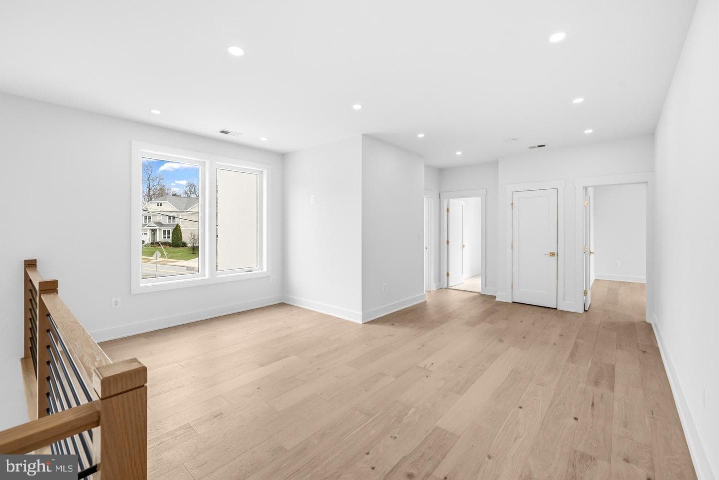 719 Meadow Lane SW photo 31