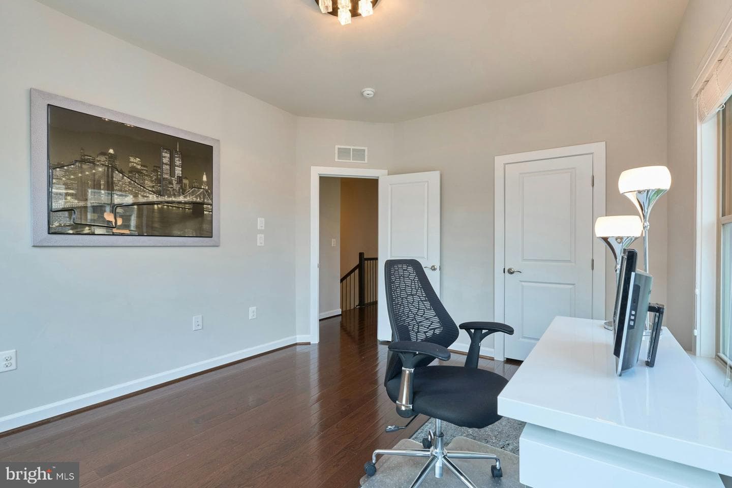 2358 Chadlington Road photo 45