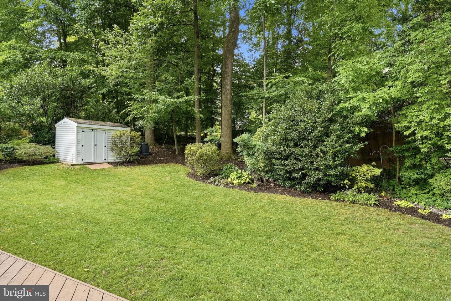 5004 Linette Lane photo 43