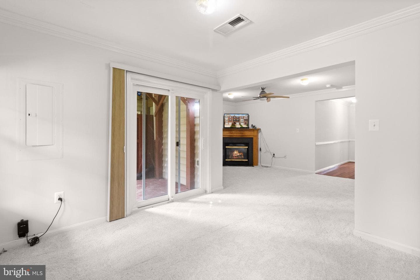 4621 Deerwatch Drive photo 8