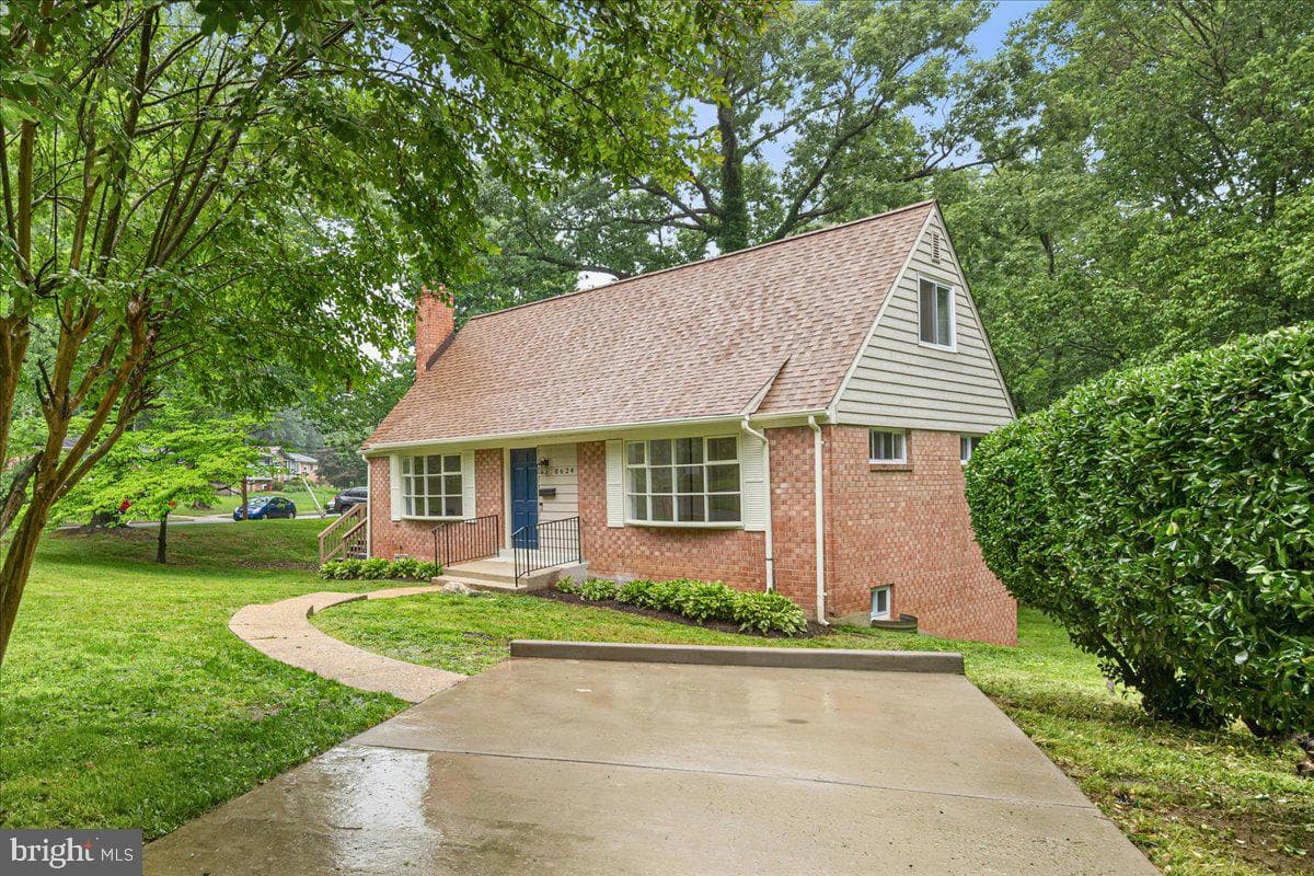 8624 Parliament Drive photo 3