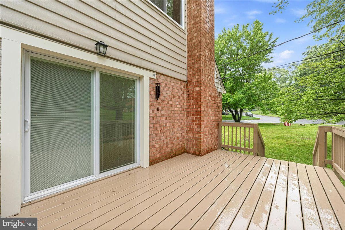 8624 Parliament Drive photo 46