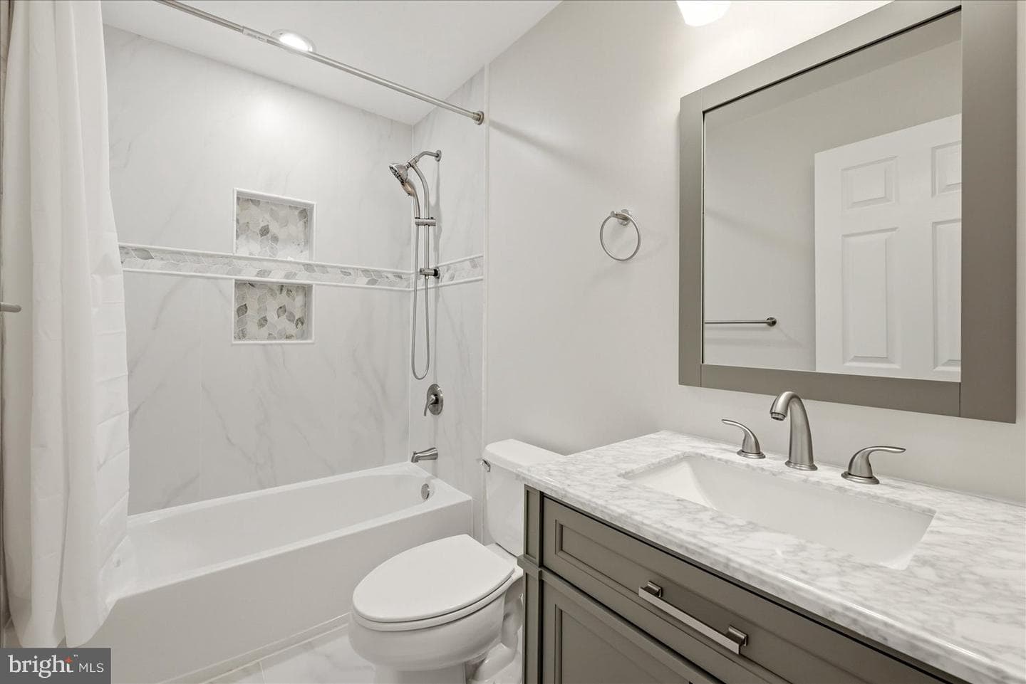 4599 Fair Valley Drive photo 13