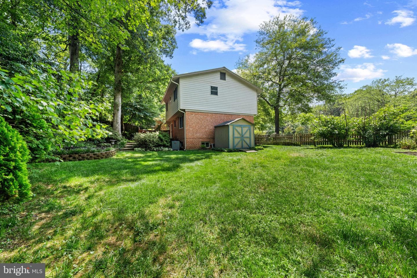 9809 Bacon Court photo 40
