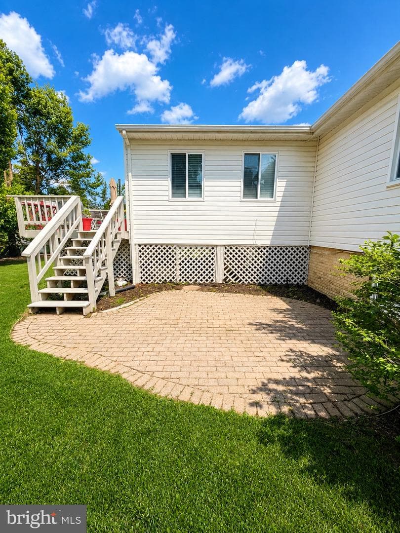 6018 Walhaven Drive photo 3