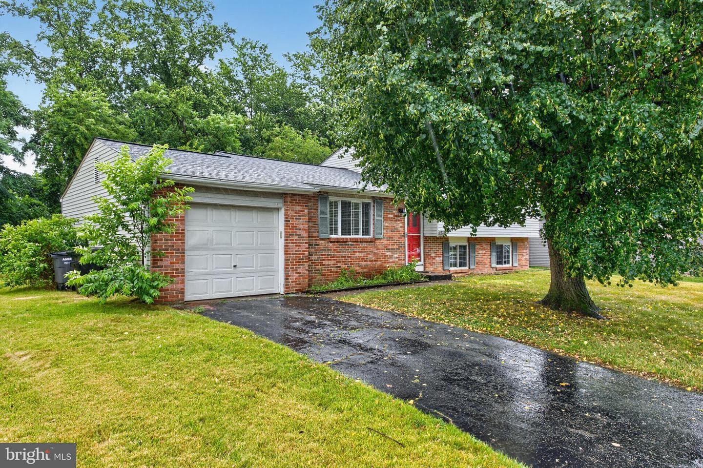 4312 Rolling Stone Way photo 3