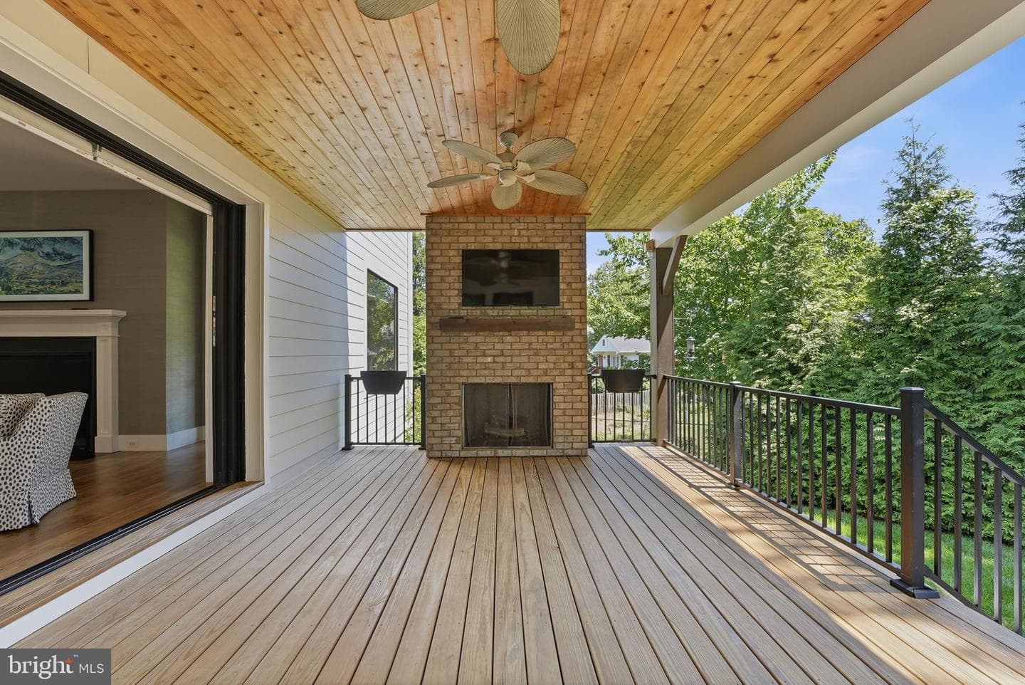 1341 Monitor Lane photo 9