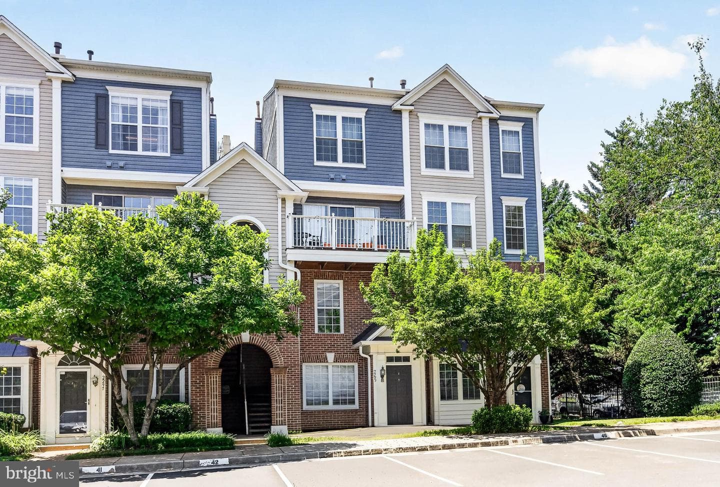 2293 Village Crossing Road, Falls Church