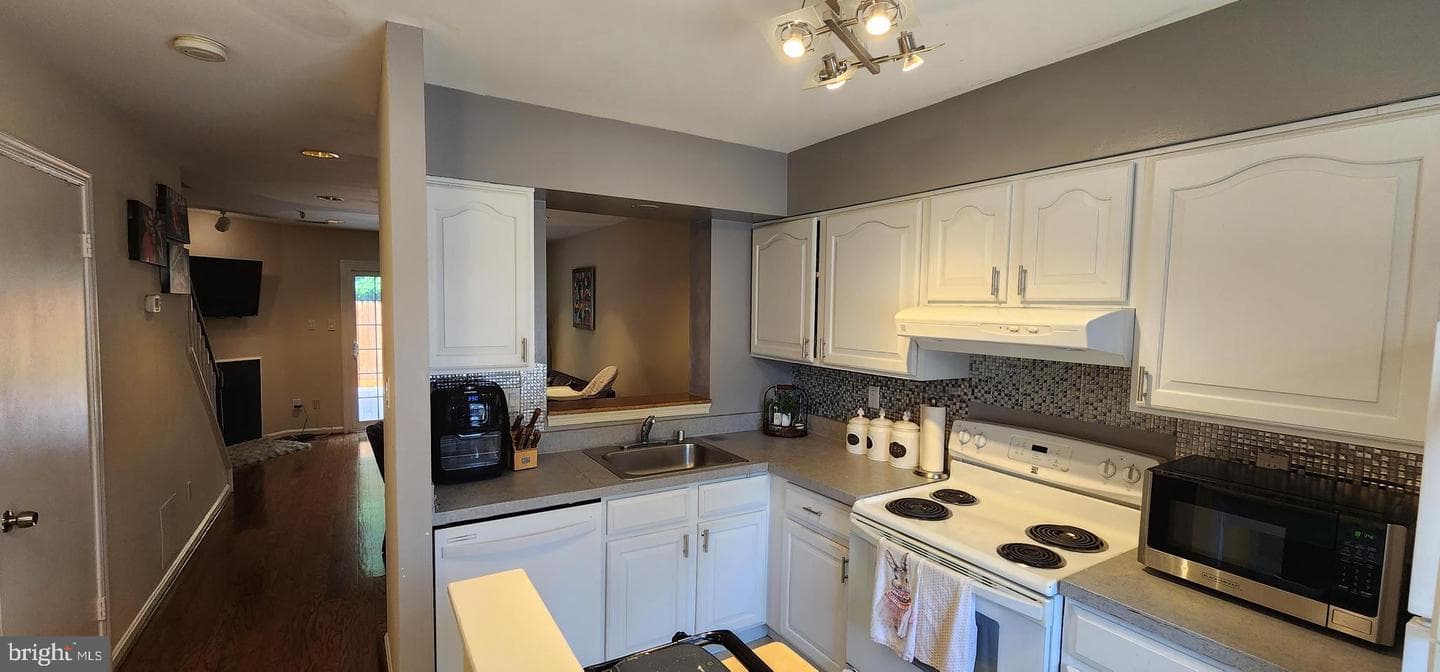 2815 Lee Landing Court, Falls Church