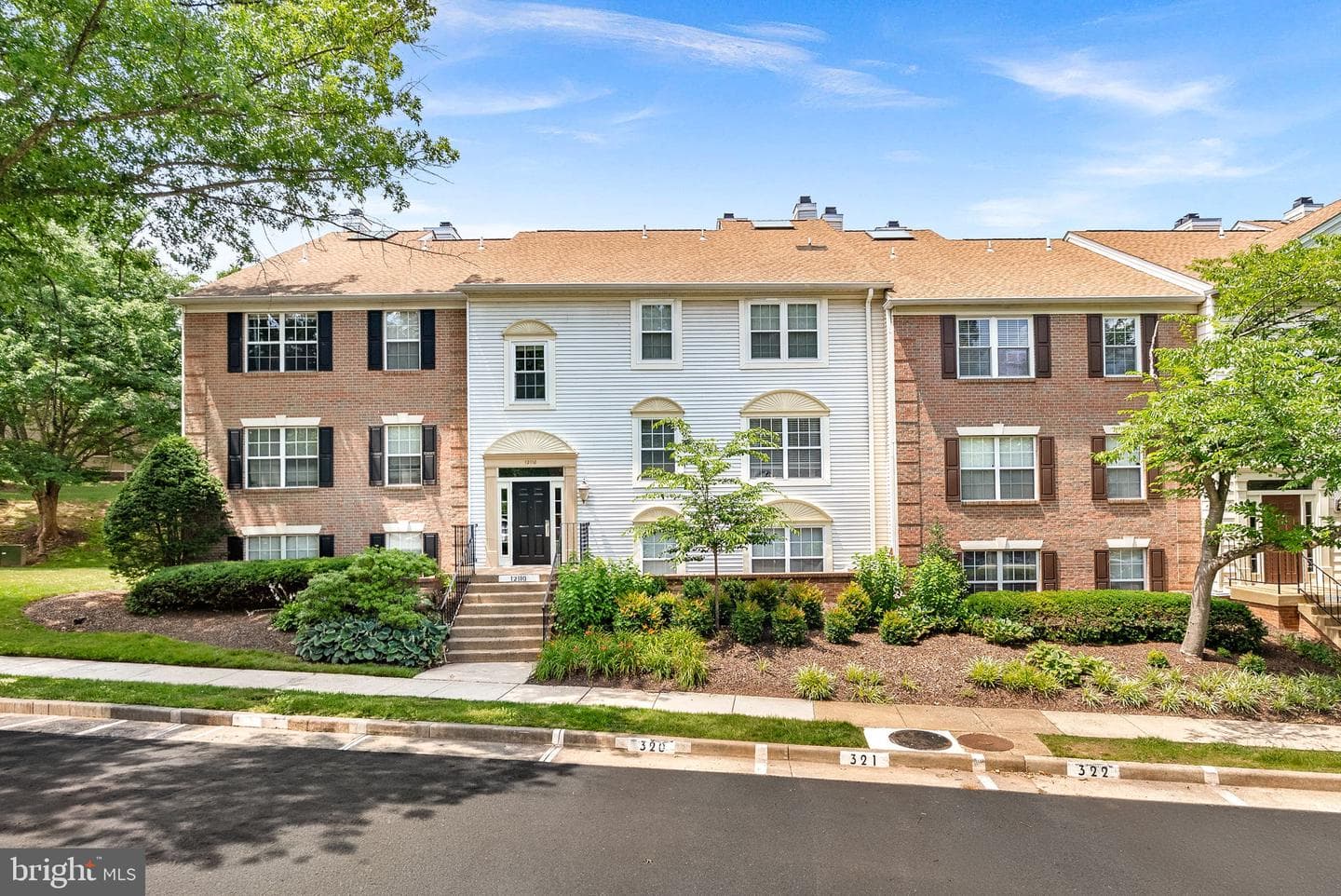 12110 Green Leaf Court #202, Fairfax