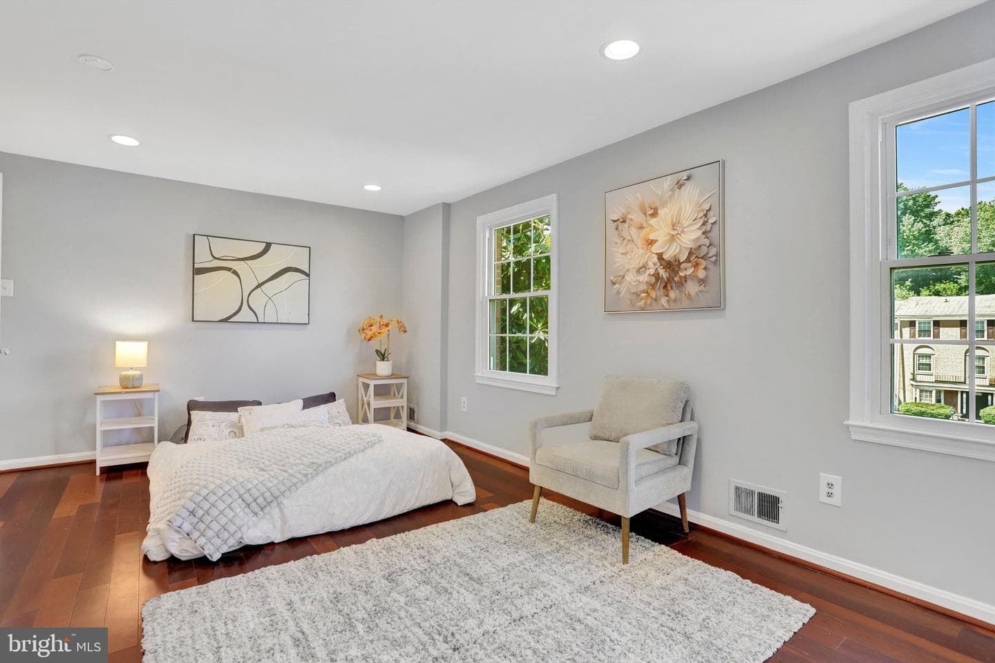 8127 Pinelake Court photo 45