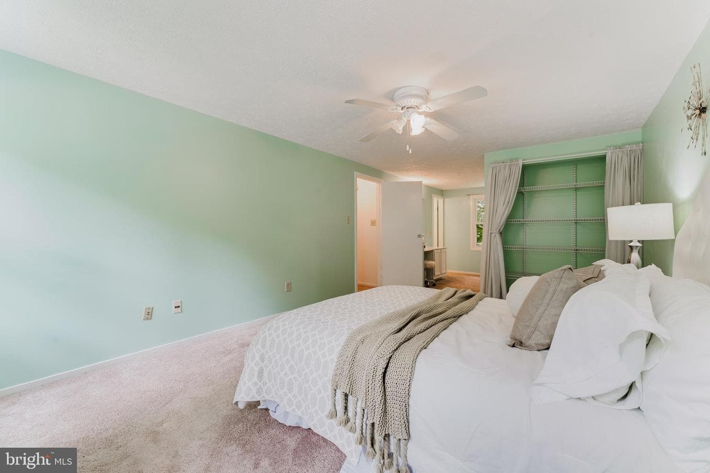 8407 Chillum Court photo 31