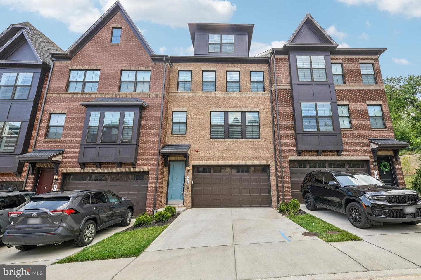 7202 Mountaineer Drive, Alexandria