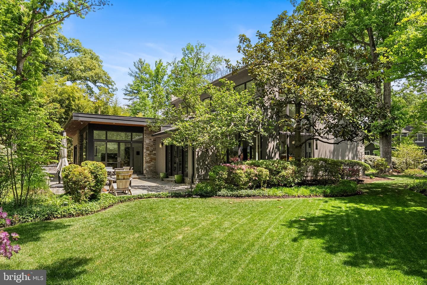 7736 Tauxemont Road photo 10