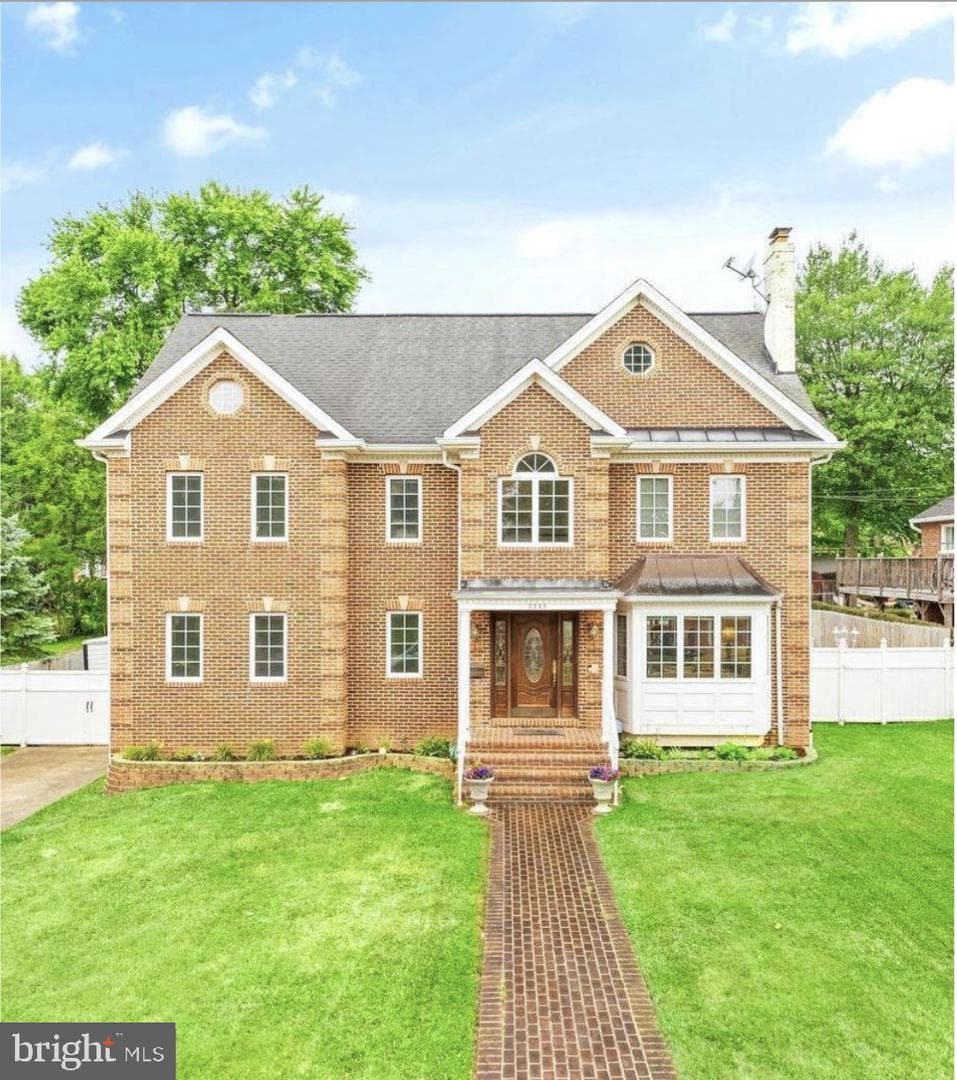 3332 Freedom Place, Falls Church