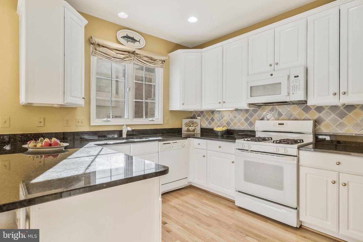 8847 Ashgrove House Lane photo 13