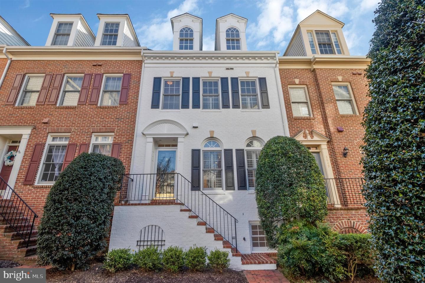 8847 Ashgrove House Lane, Vienna
