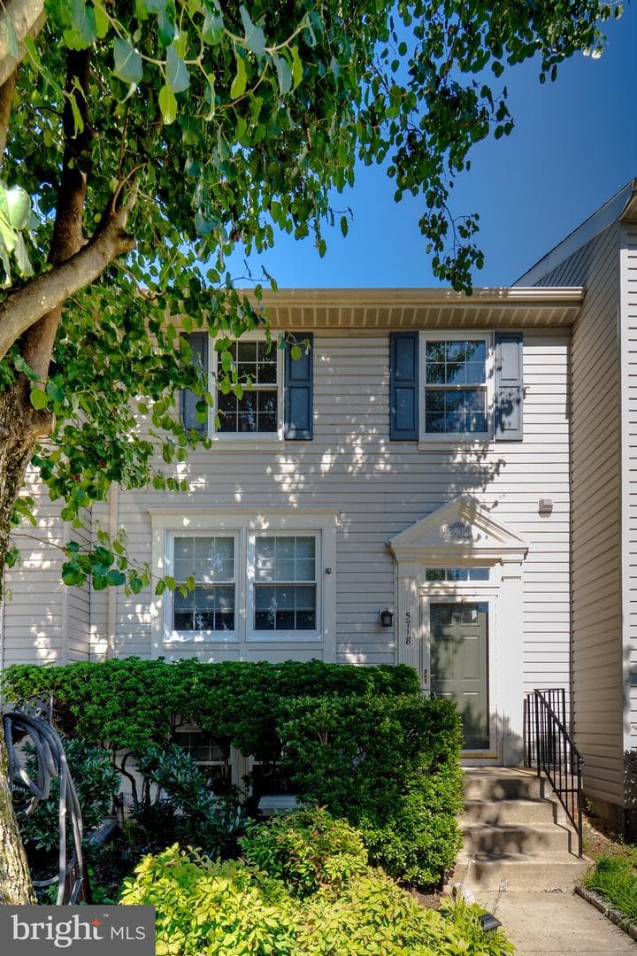 5718 Croatan Court, Centreville