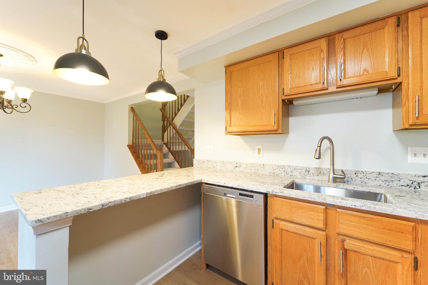 5718 Croatan Court photo 16