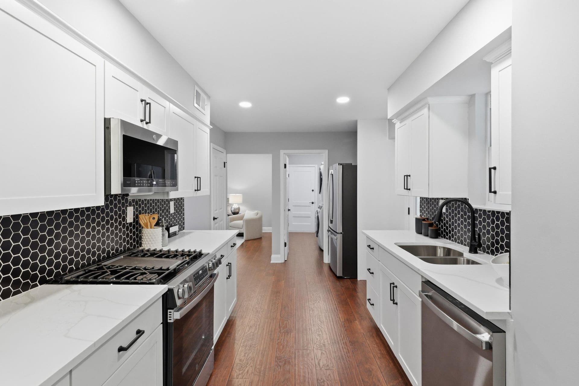 9024 Brook Ford Road photo 10