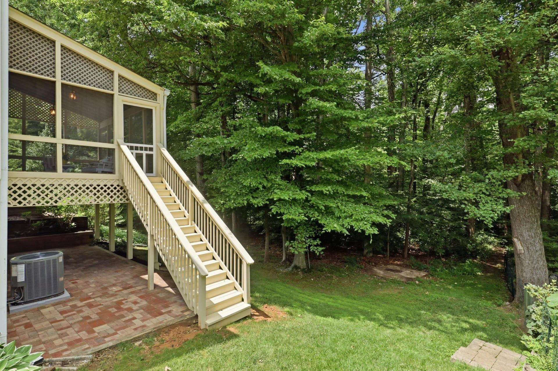 9024 Brook Ford Road photo 33