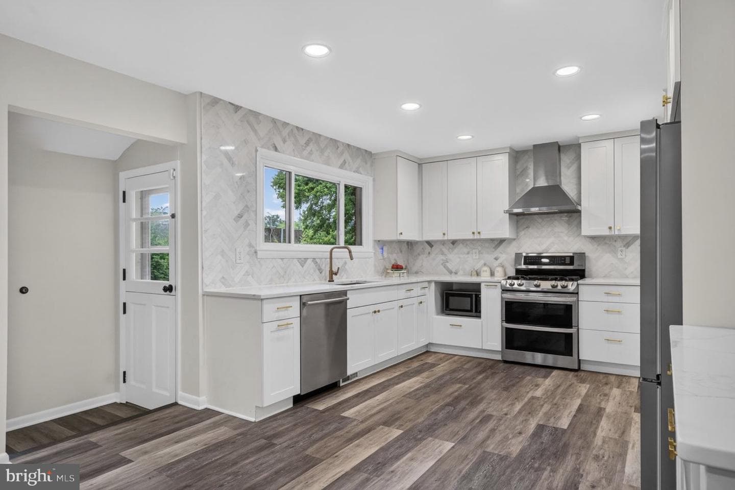 7608 Salem Road photo 5