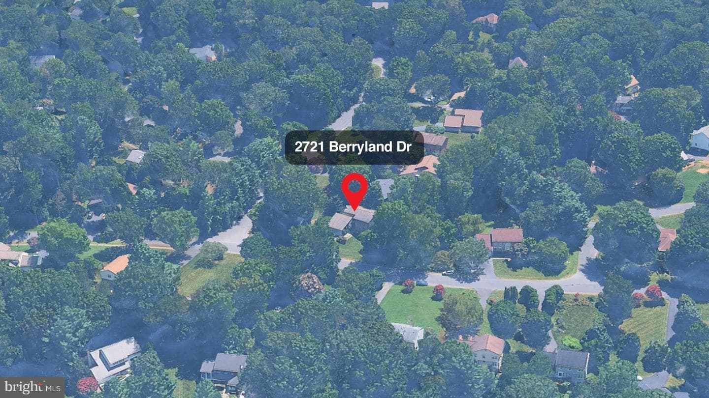 2721 Berryland Drive, Oakton