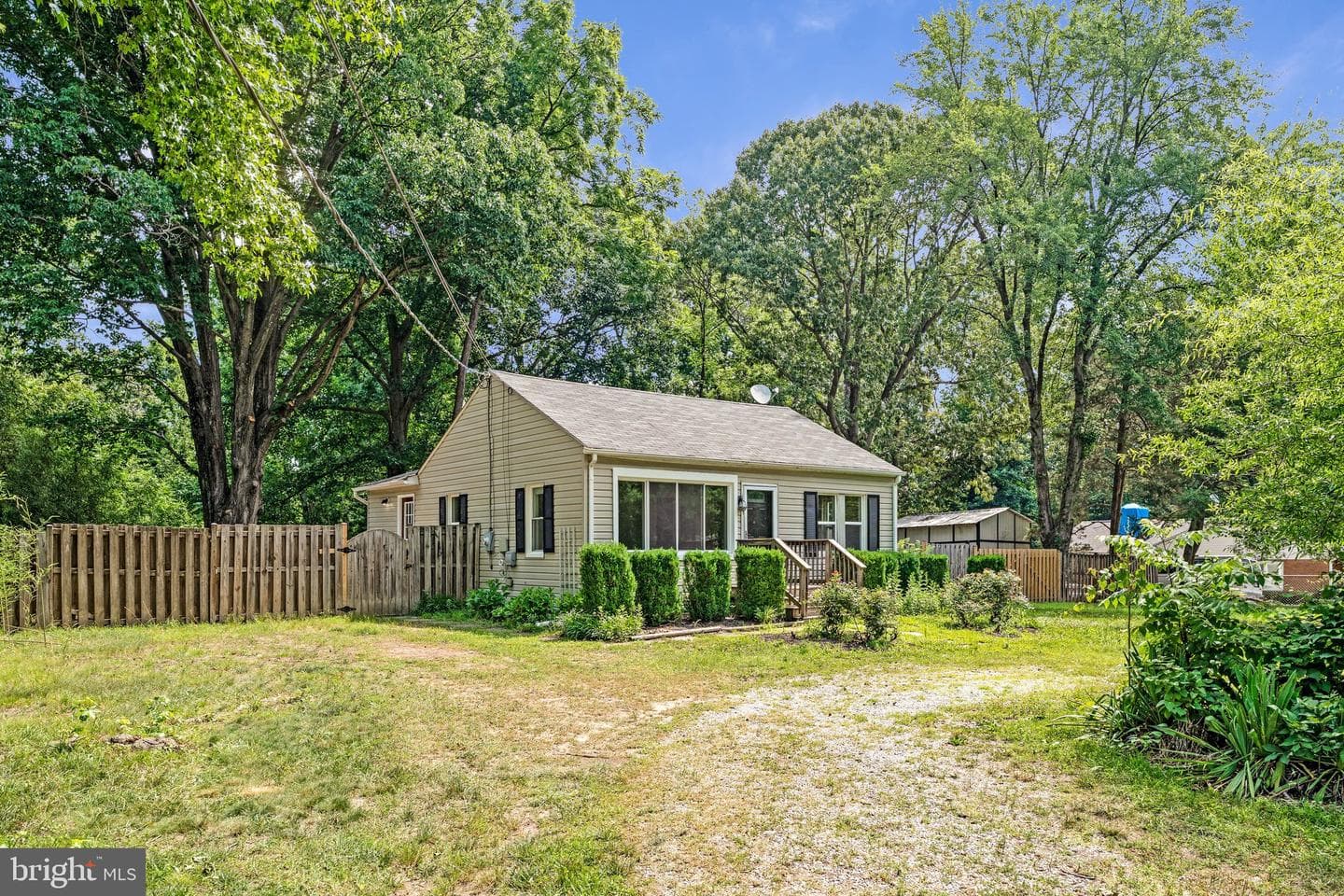 10459 Greene Drive photo 3